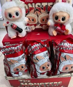 Alternative view of Labubu Edicion Coca-Cola